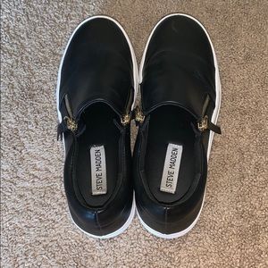 TRADING! 🌸✨😇Black STEVE MADDEN shoes size 6